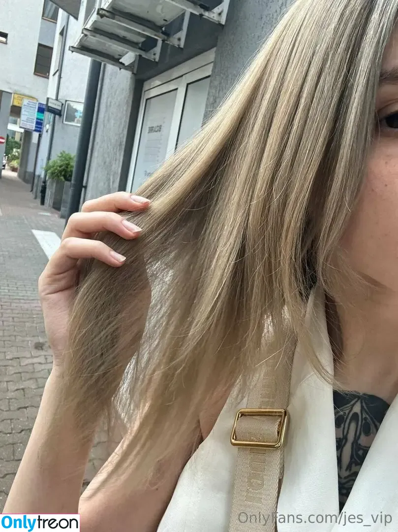 jes_vip nude photo #0009 (jes_vip)