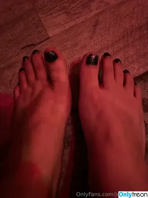 jes5icasfeet / Jessicafeet05 nude photo #0041