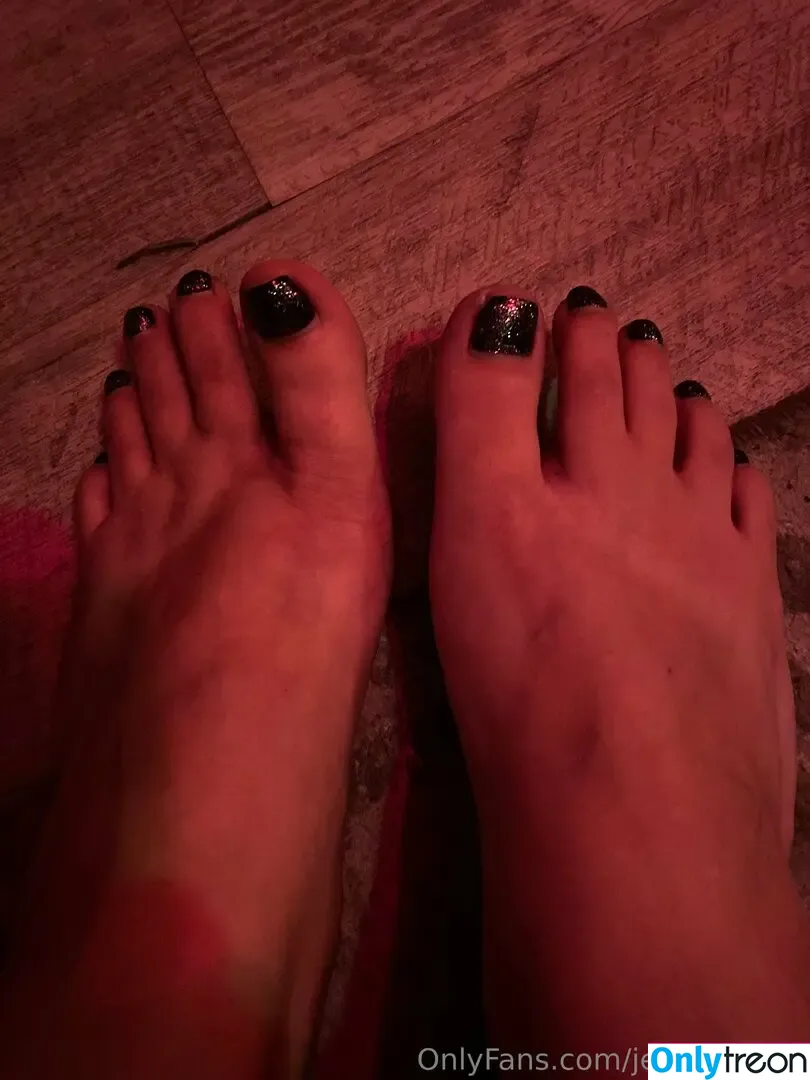 jes5icasfeet nude photo #0041 (Jessicafeet05)