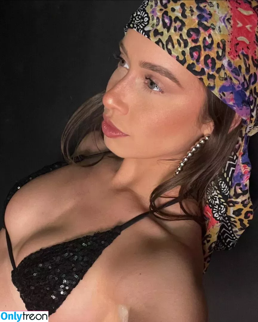 Jesenia Echeverria голая photo #0179 (jeseniaecheverria)