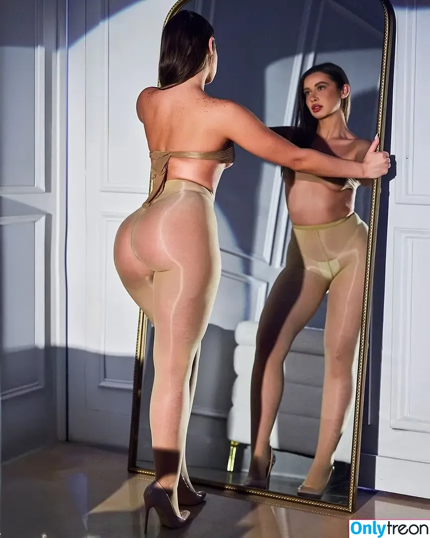 Jesenia Echeverria голая photo #0336 (jeseniaecheverria)