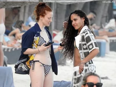 Jess Glynne / jessglynne nude photo #0107