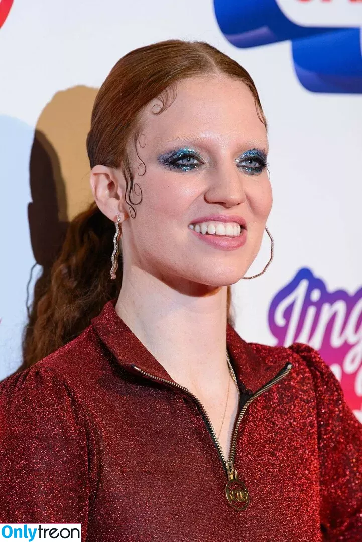 Jess Glynne голая photo #0050 (jessglynne)