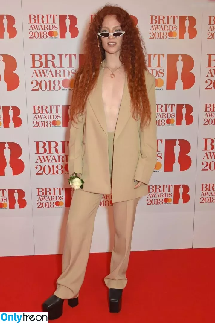 Jess Glynne голая photo #0085 (jessglynne)