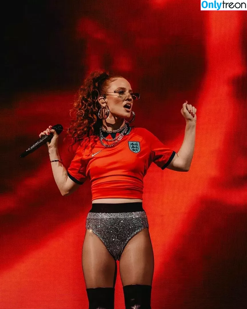 Jess Glynne голая photo #0097 (jessglynne)