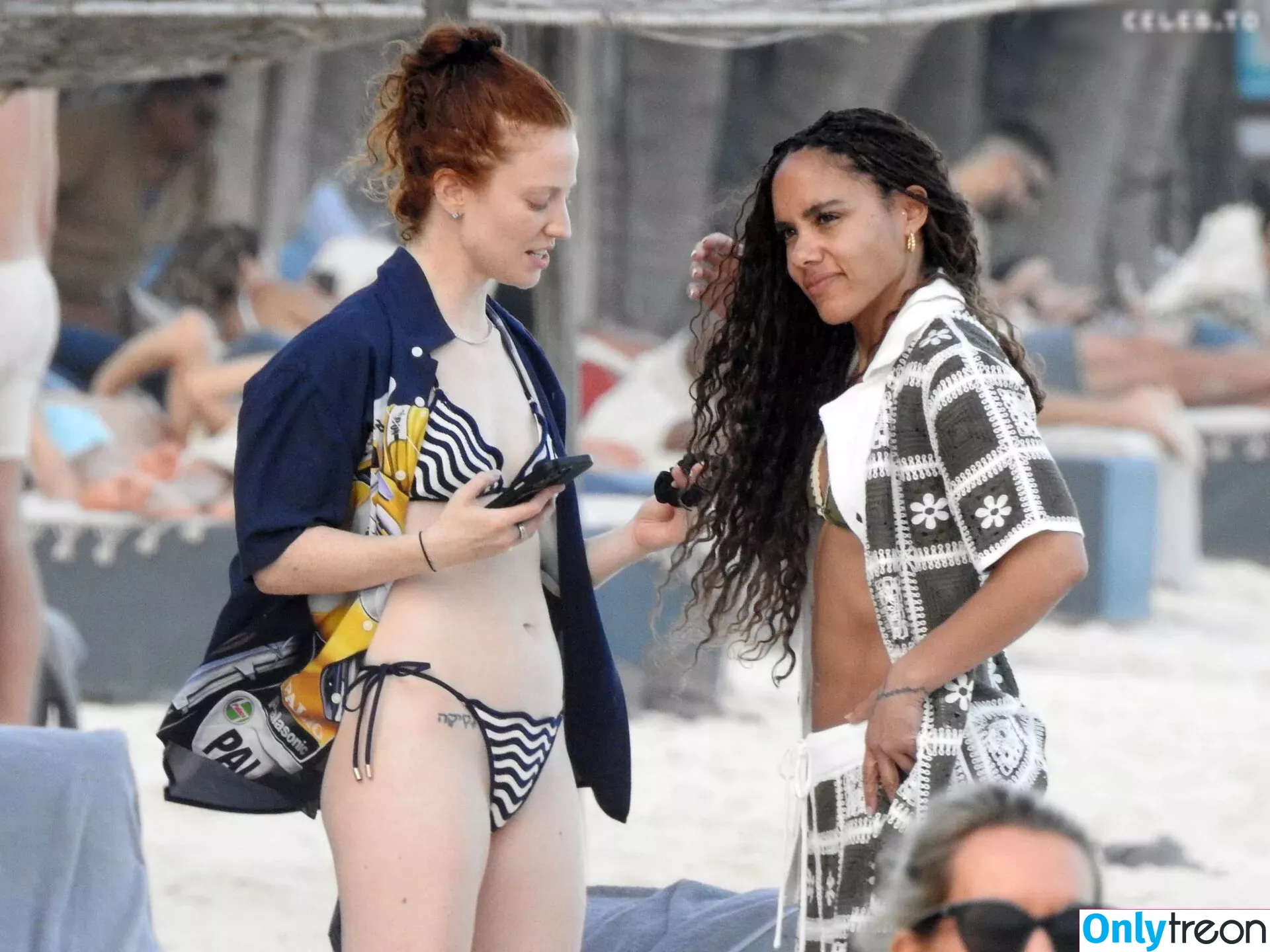 Jess Glynne nude photo #0107 (jessglynne)