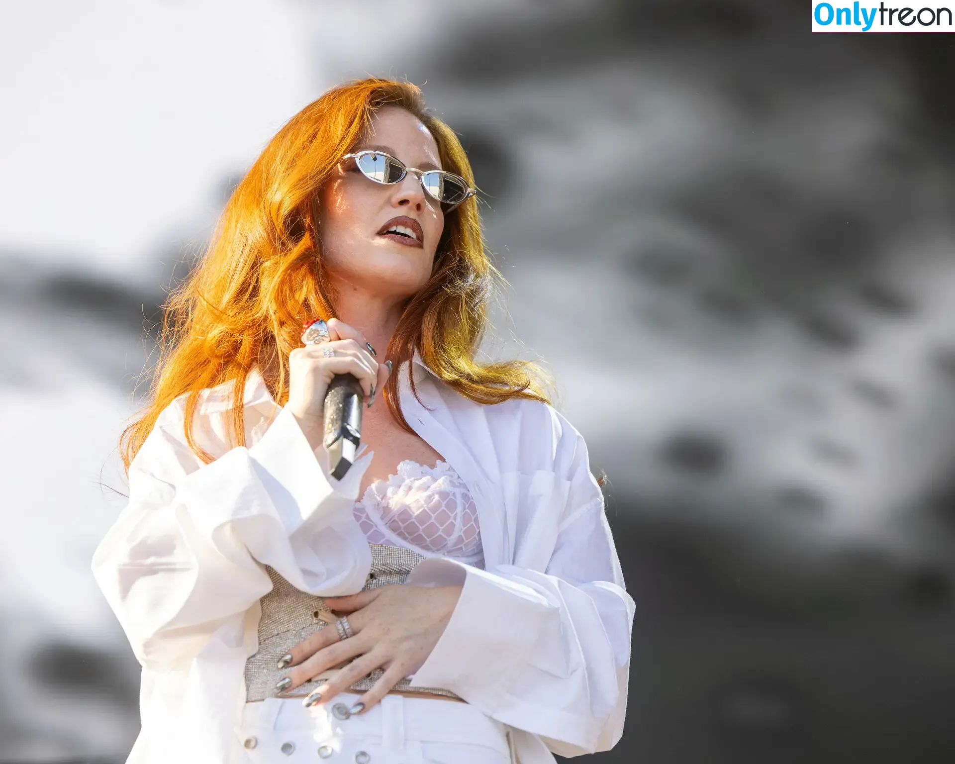 Jess Glynne голая photo #0142 (jessglynne)