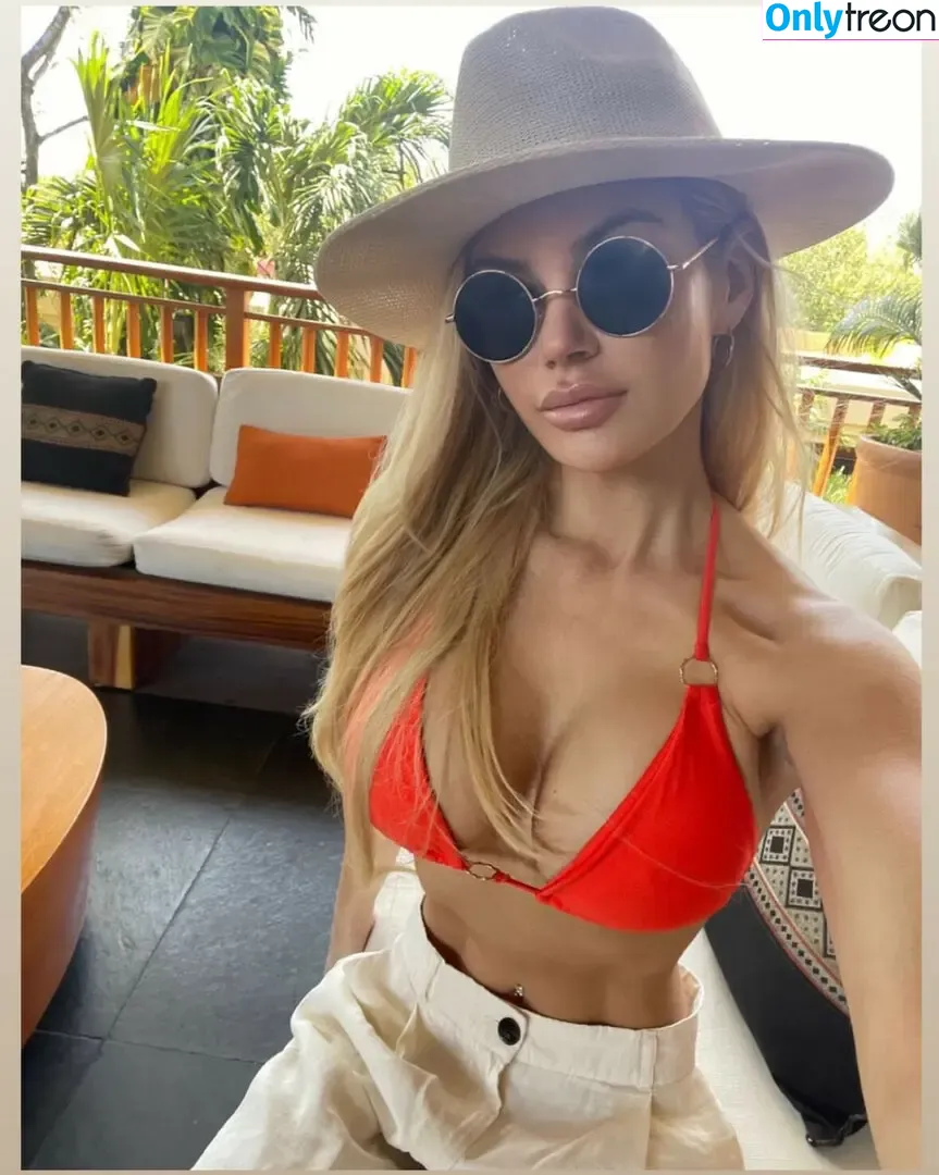 Jessa Hinton nude photo #0005 (jessahinton)