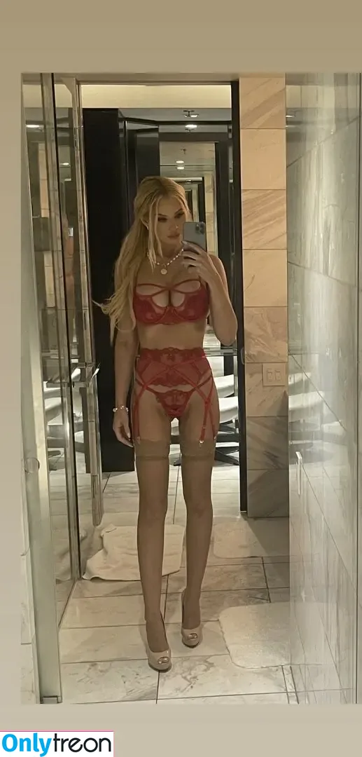 Jessa Hinton nude photo #0028 (jessahinton)
