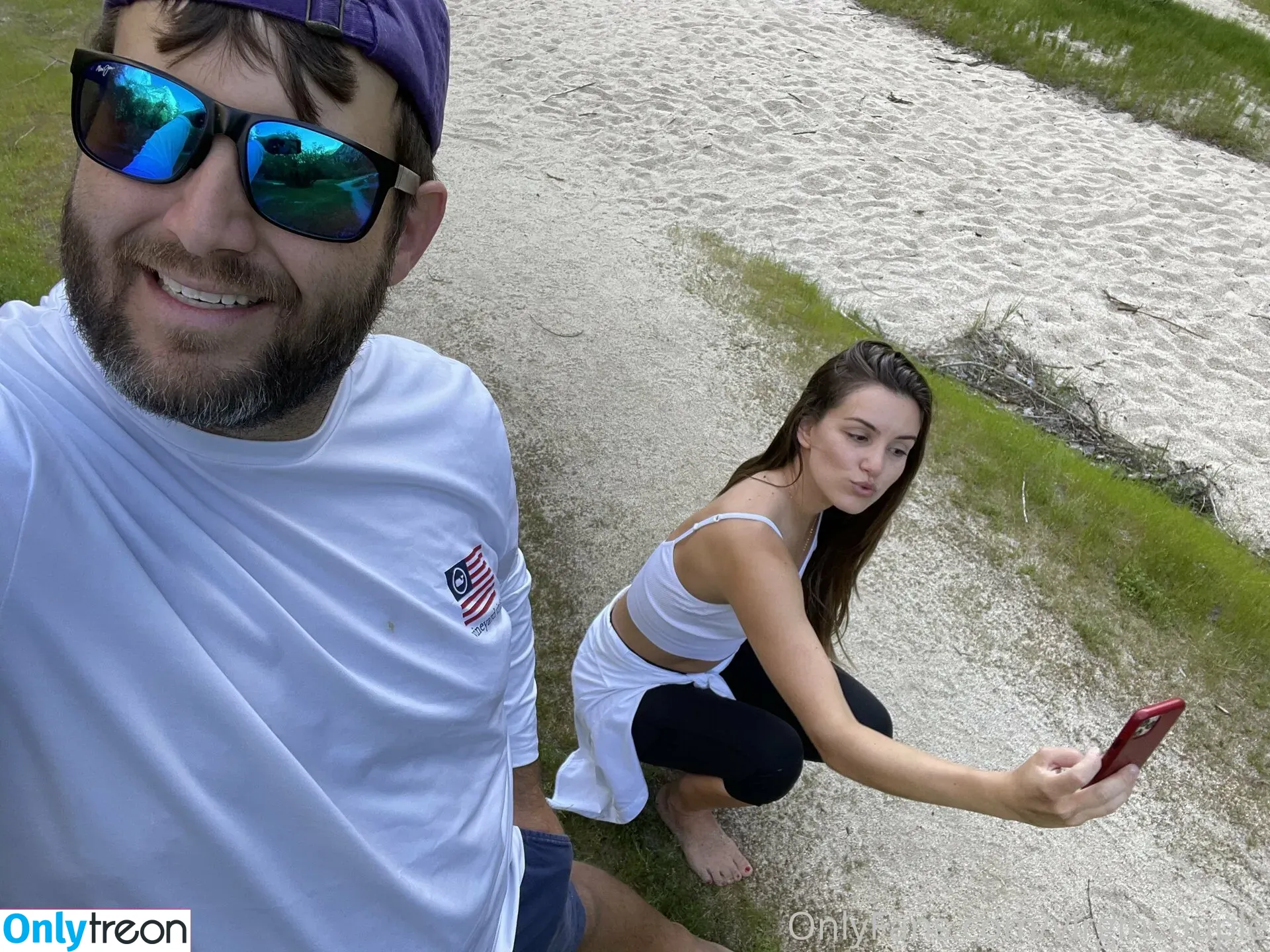 jessandmax nude photo #0002 (jessandmaxx)