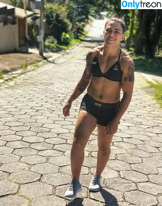 Jéssica Andrade nude photo #0015 (Jessica Andrade / jessicammapro)