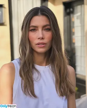 Jessica Biel / JessicaBiel nude photo #0476