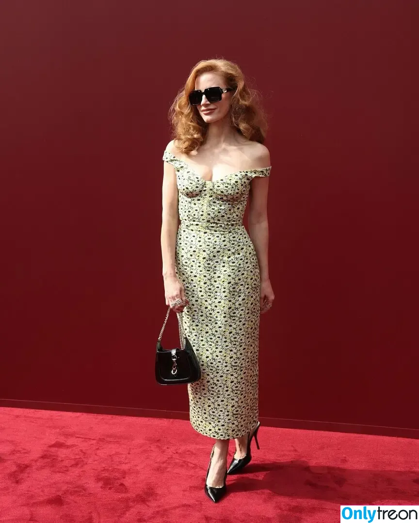 Jessica Chastain nude photo #1395 (jessicachastain)