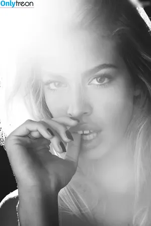 Jessica Goicoechea / goicoechea nude photo #0339