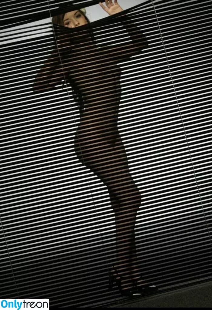 Jessica Graves Kolence nude photo #0019 (WitchyDame)