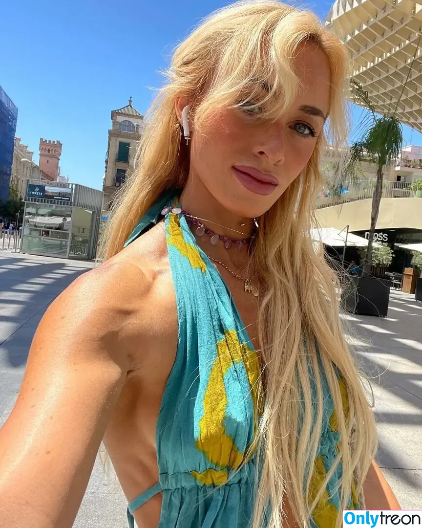 Jessica Gresty nude photo #0005 (jessicagresty)