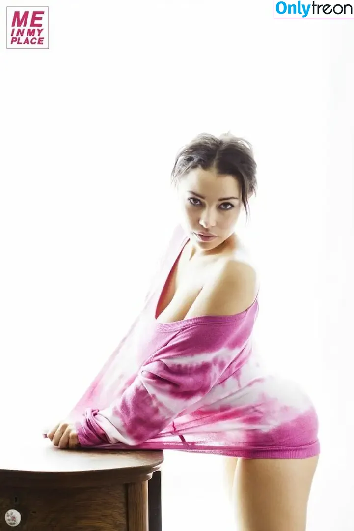Jessica Parker Kennedy nude photo #0056 (jessicakbarbie / jparkerk3)