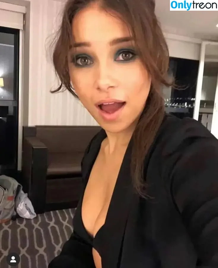 Jessica Parker Kennedy nude photo #0074 (jessicakbarbie / jparkerk3)
