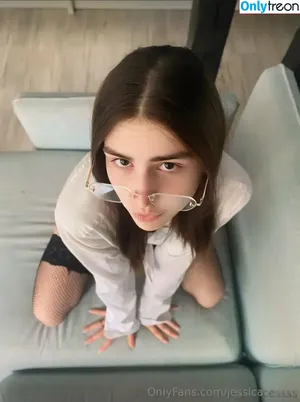  nude photo #0009