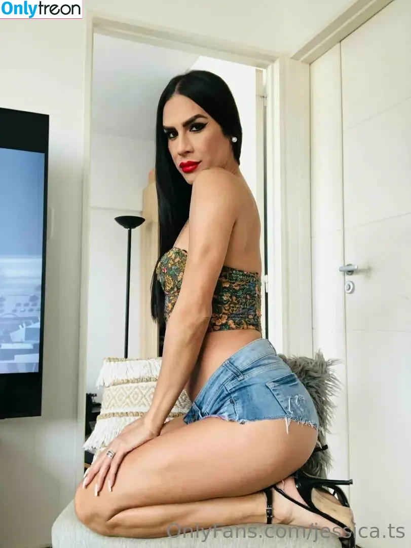 jessica.ts nude photo #0013 (jessicadelion)