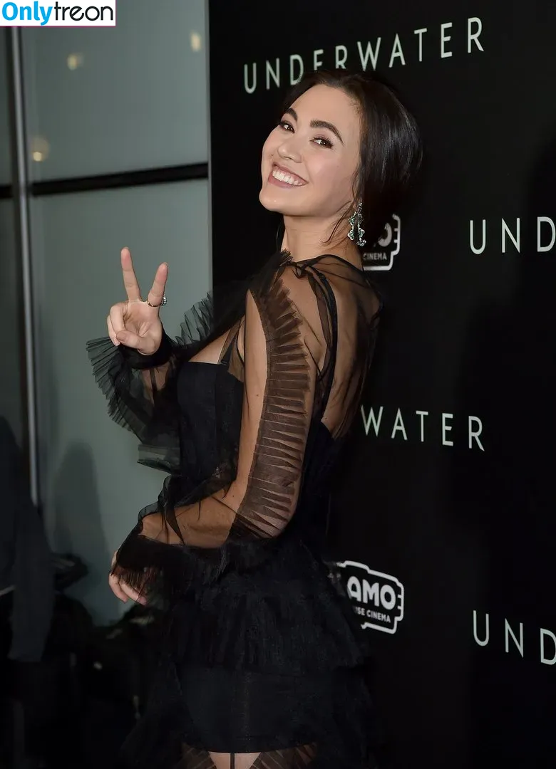 Jessica Yu Li Henwick nude photo #0008 (jhenwick)