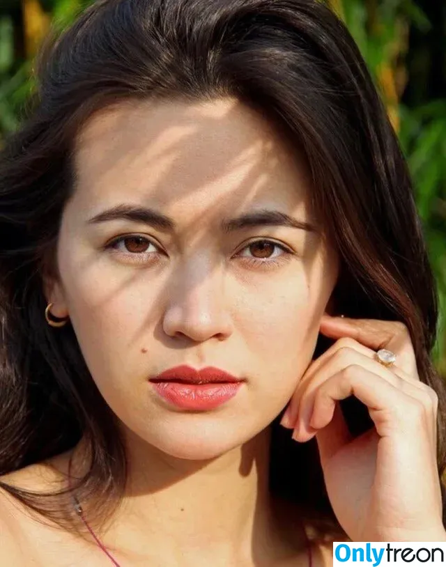 Jessica Yu Li Henwick nude photo #0011 (jhenwick)