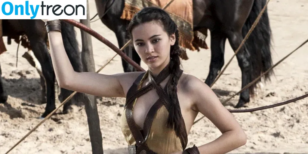 Jessica Yu Li Henwick nude photo #0015 (jhenwick)