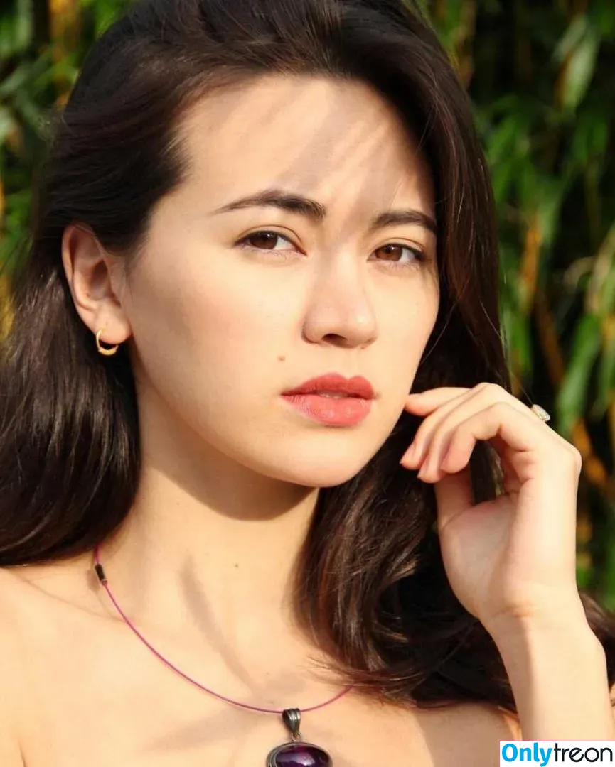 Jessica Yu Li Henwick nude photo #0054 (jhenwick)