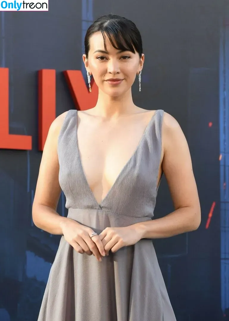 Jessica Yu Li Henwick голая photo #0073 (jhenwick)