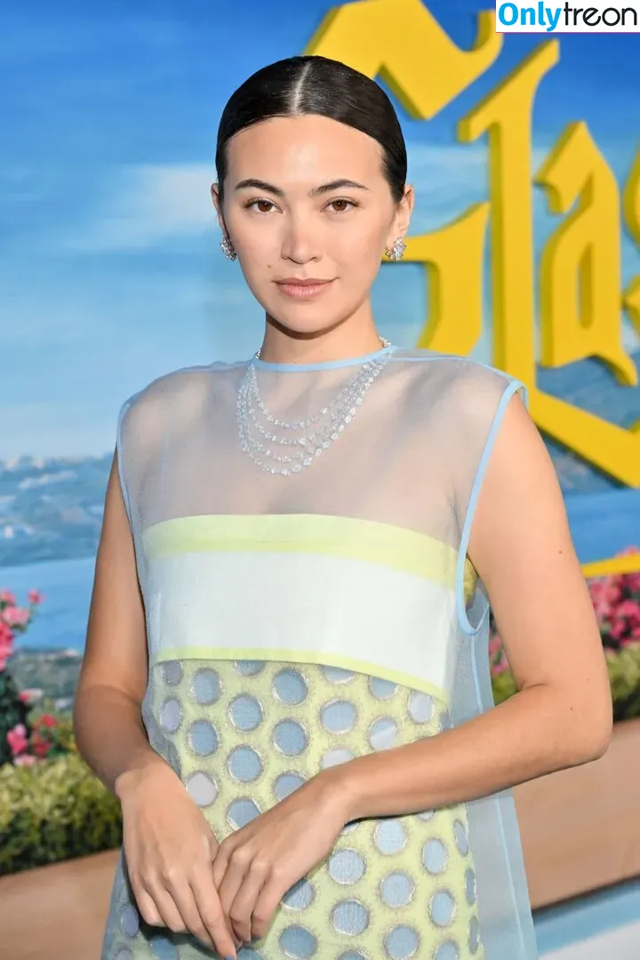 Jessica Yu Li Henwick голая photo #0086 (jhenwick)