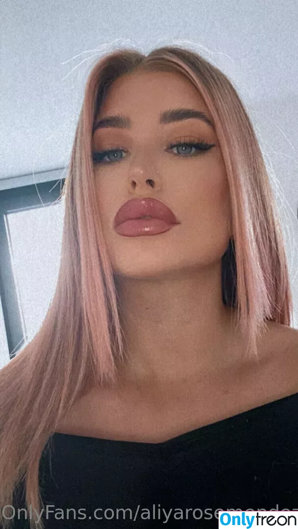 jessicarabbitrose nude photo #0001 (jessicarabbit_strong)