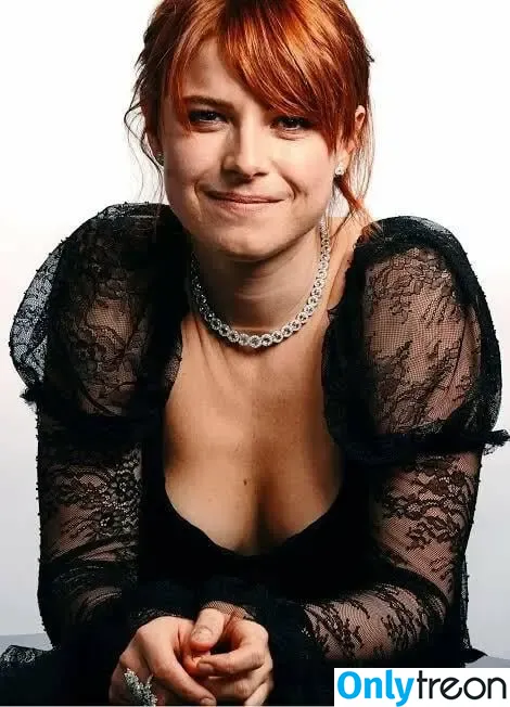 Jessie Buckley nude photo #0070 (thejessiebuckley)