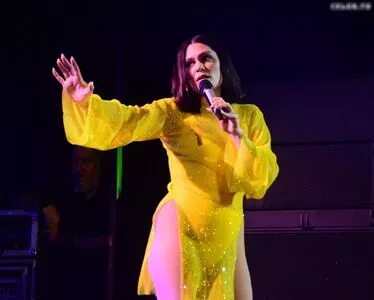 Jessie J / jessie-j / jessiej фото голая #0178