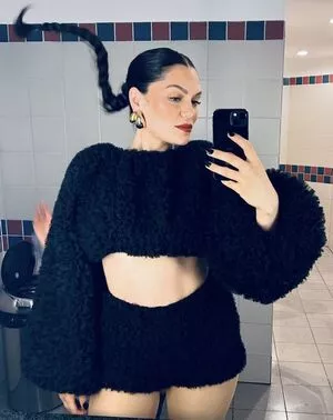 Jessie J / jessie-j / jessiej фото голая #0201