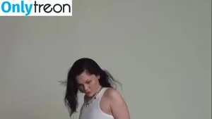 Jessie J / jessie-j / jessiej фото голая #0231