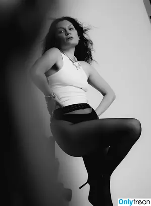 Jessie J / jessie-j / jessiej фото голая #0234