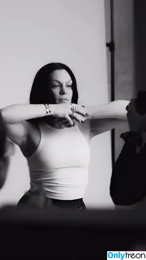 Jessie J / jessie-j / jessiej фото голая #0237