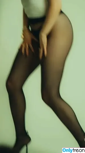 Jessie J / jessie-j / jessiej фото голая #0240