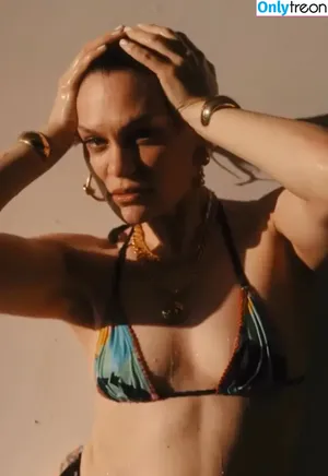 Jessie J / jessie-j / jessiej nude photo #0291