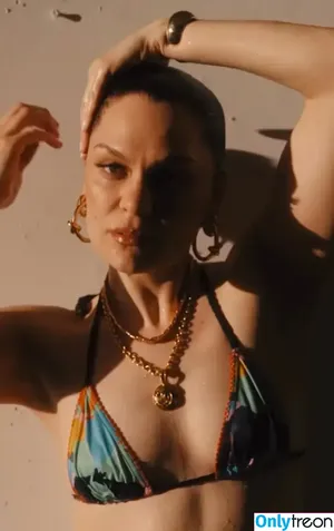 Jessie J / jessie-j / jessiej nude photo #0293