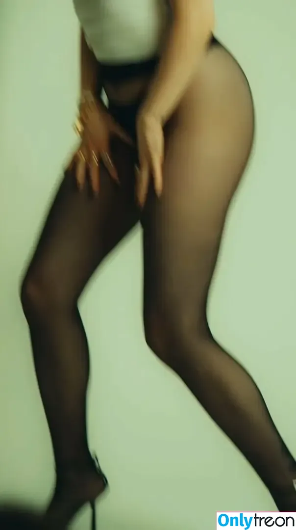 Jessie J голая photo #0240 (jessie-j / jessiej)
