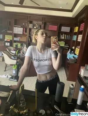 Jessie Paege / jessiepaege nude photo #0004