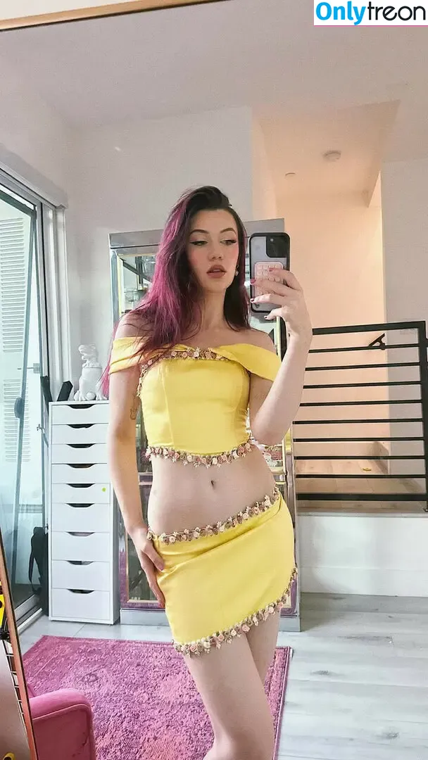 Jessie Paege nude photo #0057 (jessiepaege)