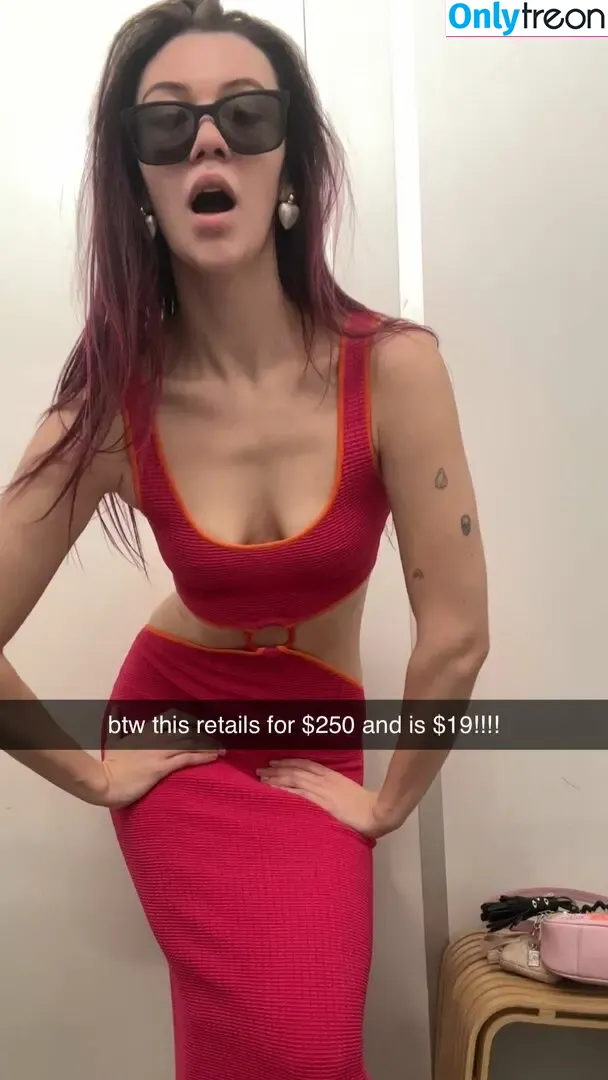 Jessie Paege nude photo #0066 (jessiepaege)