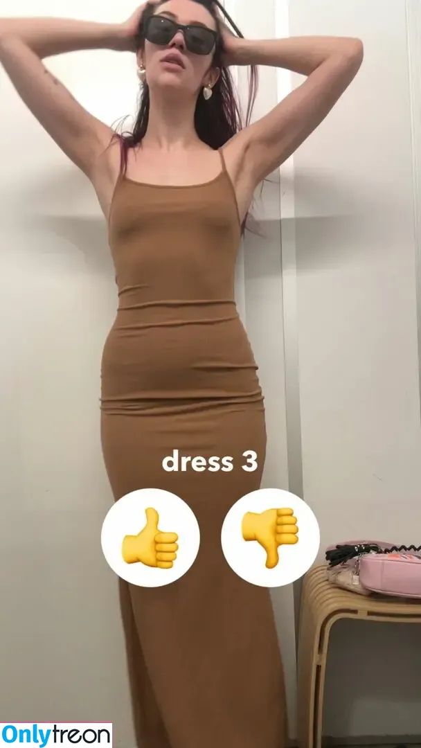 Jessie Paege nude photo #0068 (jessiepaege)