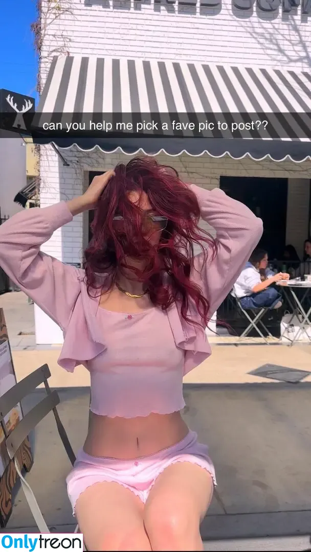 Jessie Paege nude photo #0082 (jessiepaege)