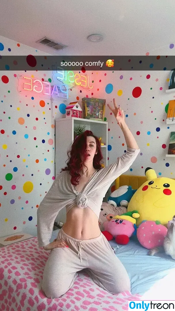 Jessie Paege nude photo #0084 (jessiepaege)