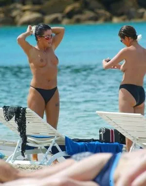 Jessie Wallace / jessie.wallace_official nude photo #0017