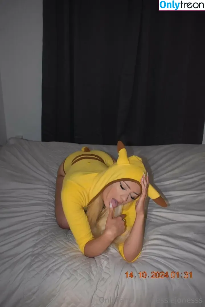 jessiejonesss nude photo #0011 (jessie.jonesss)