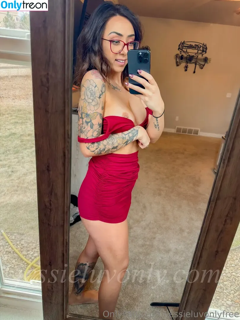 jessieluvonlyfree nude photo #0024 (jessieluvonly01)